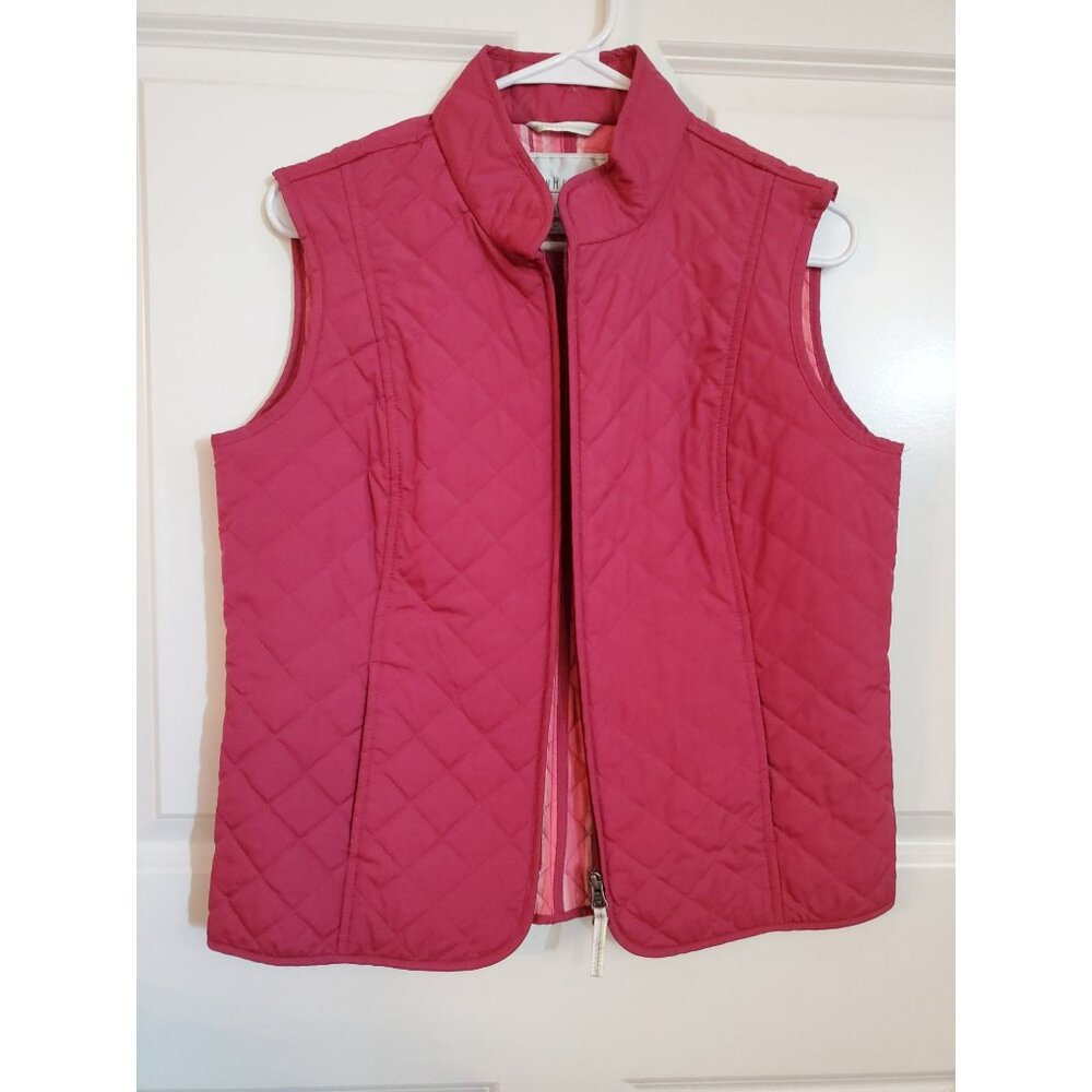 VanHeusen Women's pink quilted style vest size Medium w/pockets zipper closure